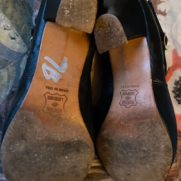 Capezio tap shoes/heels - Picture 4 of 4